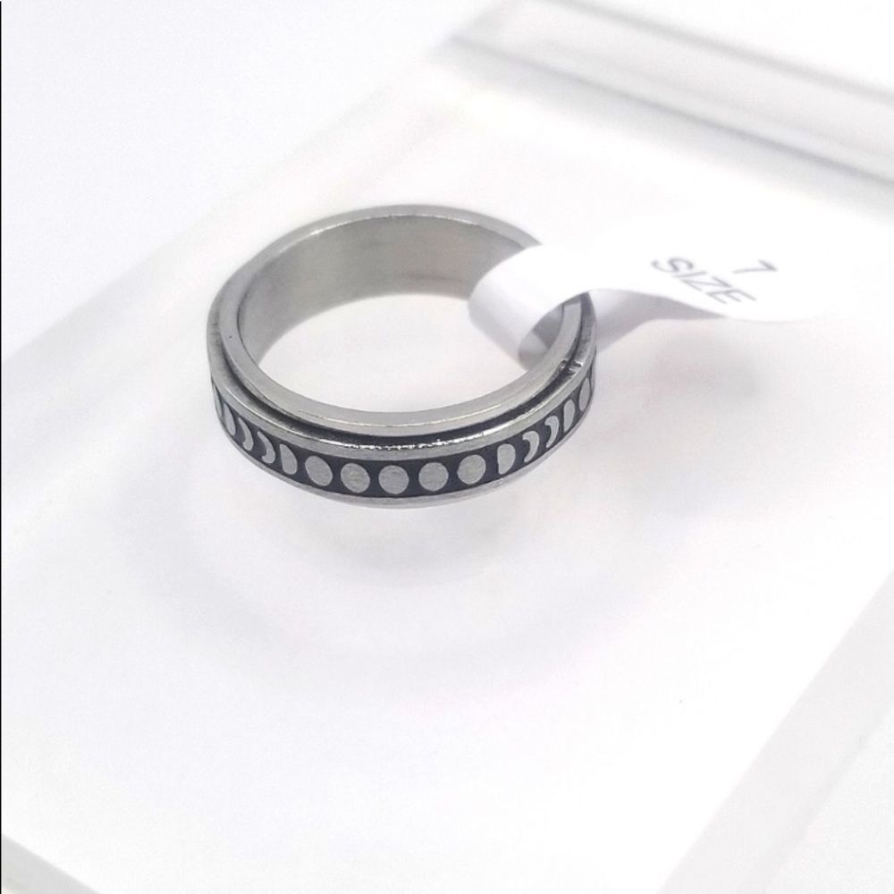 Stainless steel fidget spinner ring size 10